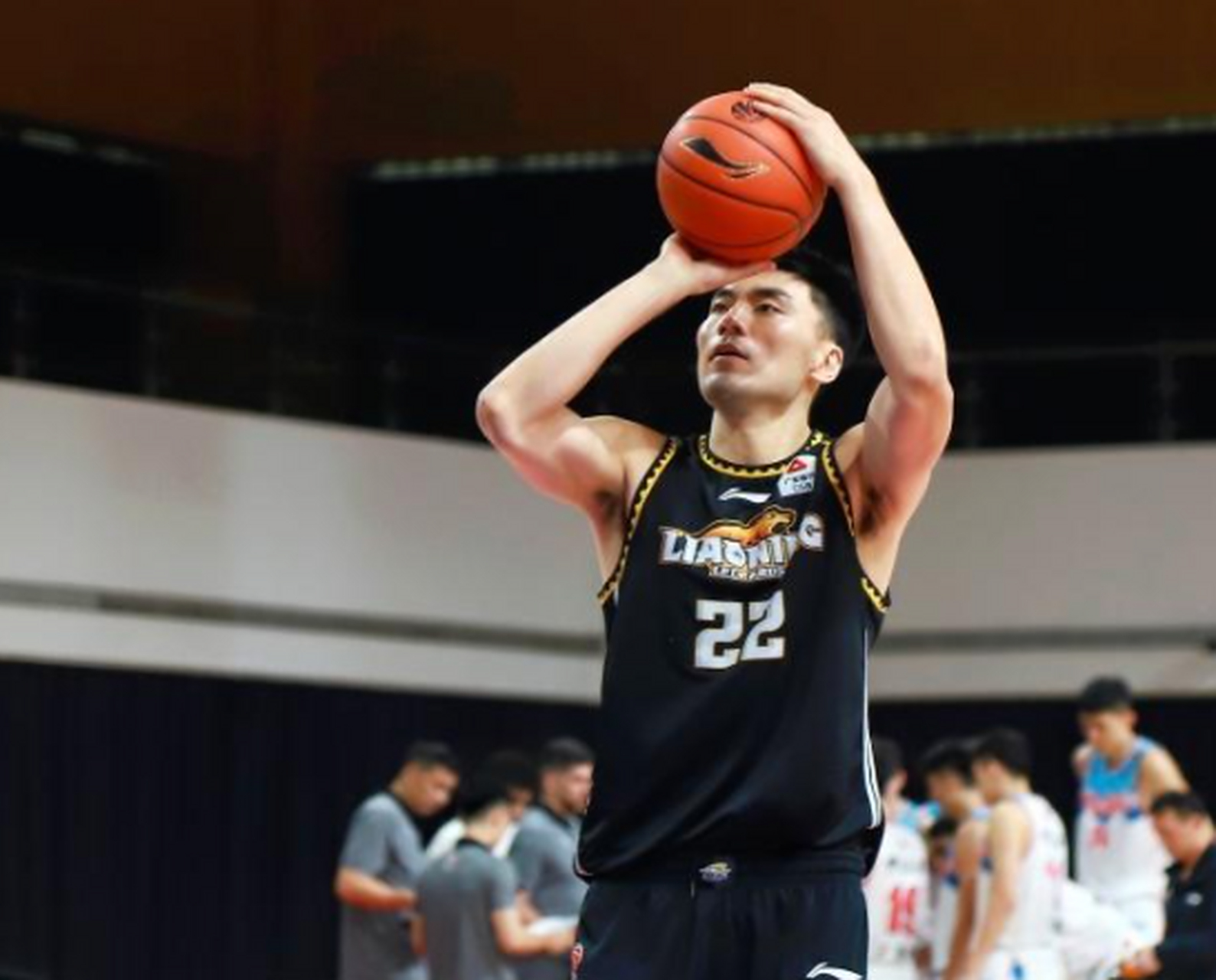 关于里程碑夜萨克拉门托国王迎来里程碑；CBA季后赛今晚刷纪录；引发热议；高层口径保持一致的信息