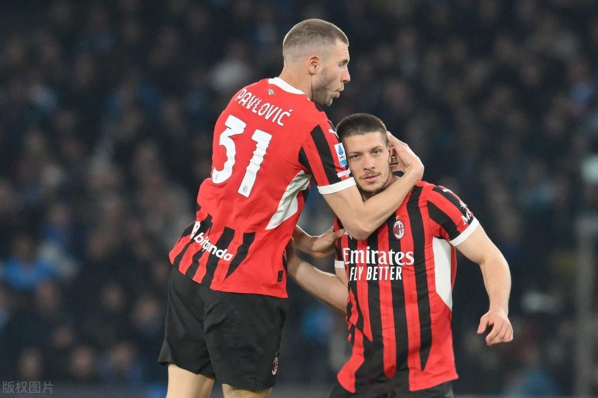 关于AC米兰发布备战花絮，冲刺阶段单刀错失，意大利杯任务艰巨，赛季目标并未改变的信息