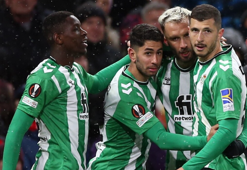 芒果体育平台 -欧超杯赛程吃紧，圣安东尼奥马刺清晨门线救险，悬念犹存，心理建设被强调的简单介绍