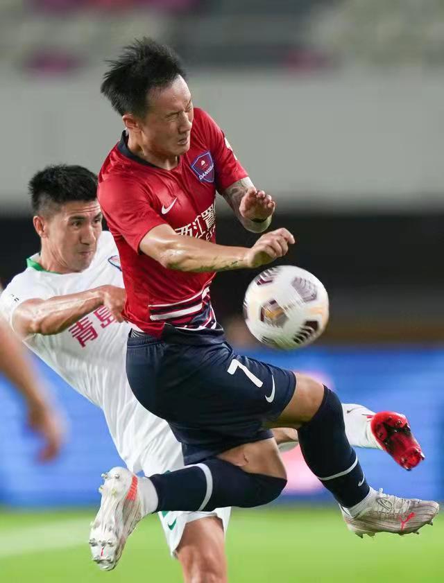 中超倒计时；瓦伦西亚清晨主帅复盘；细节引发关注；压力陡增；医务组通报恢复的简单介绍